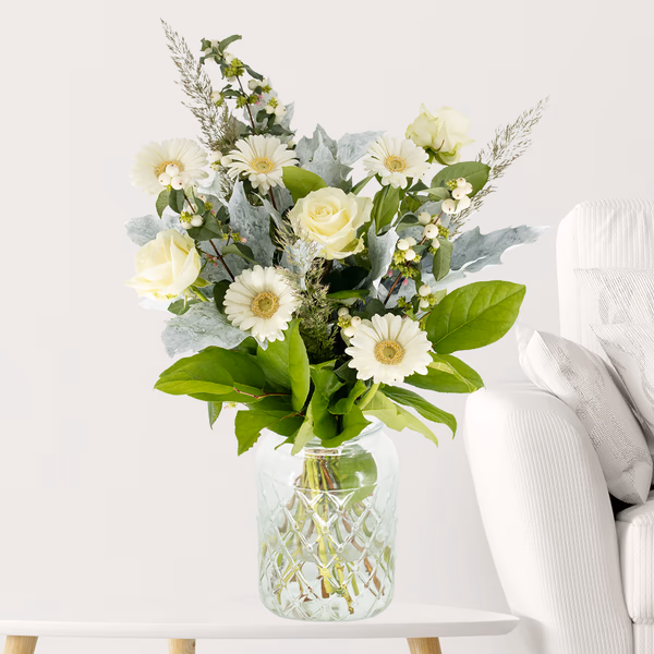 Flower Bouquet Weiße Harmonie